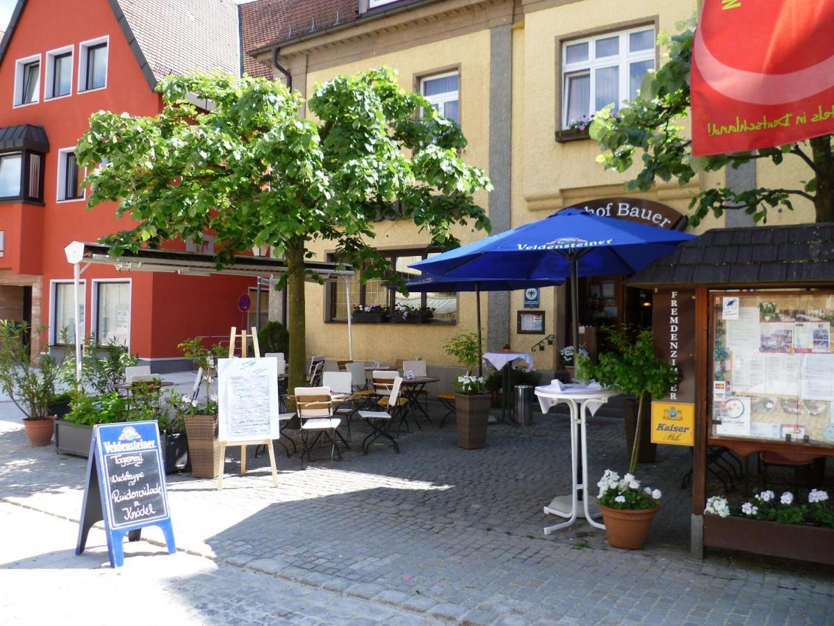 Gasthof Hotel Bauer Hersbruck Restoran foto